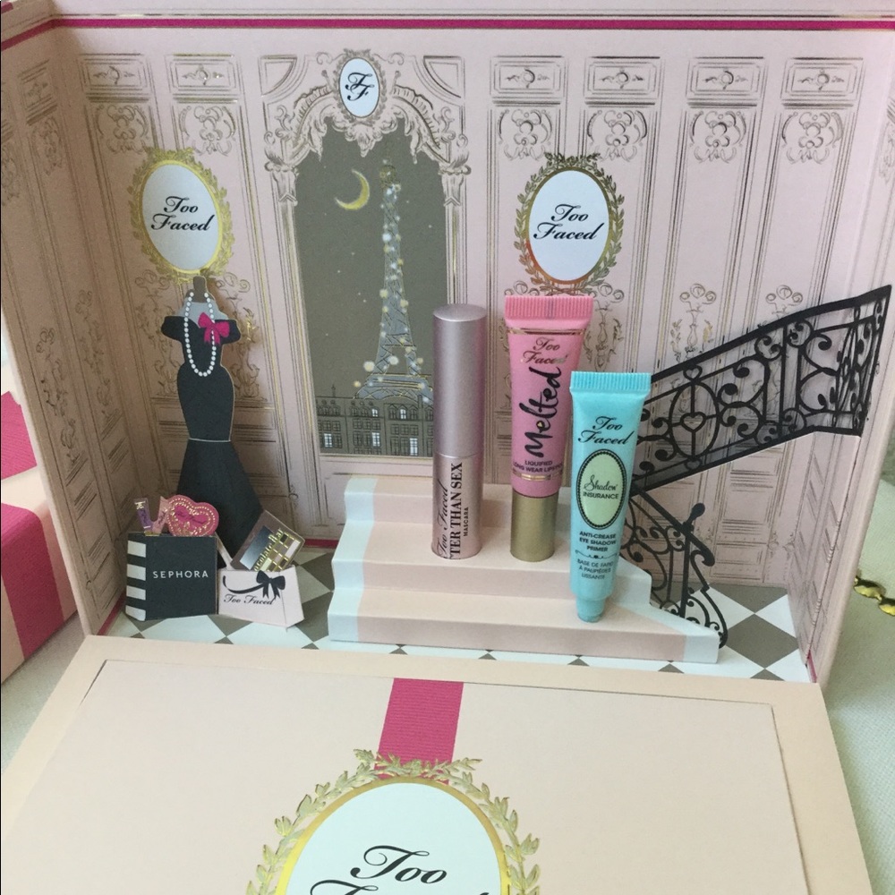 💖HOST PICK Limited Edition Too Faced Makeup Set💖 - Picture 3 of 8